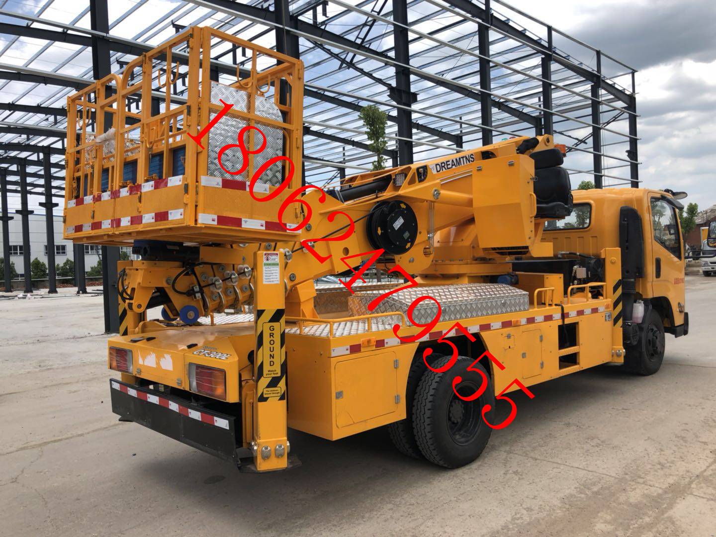 直臂式高空作業(yè)車租賃_專業(yè)工程機(jī)械設(shè)備租賃平臺(tái)_匯租平臺(tái)